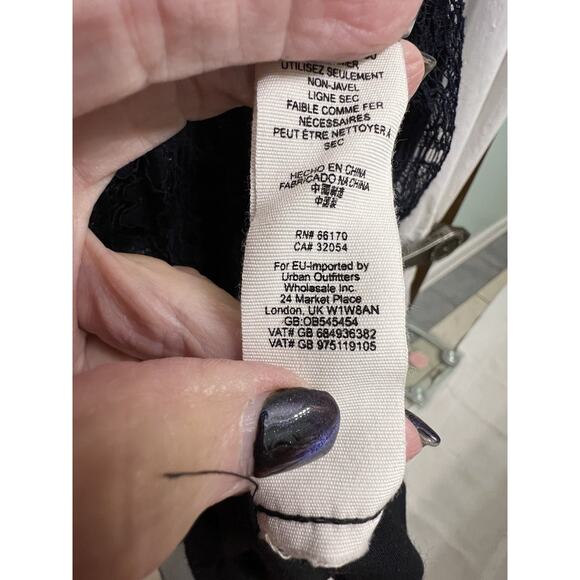 Free People Don't You Dare Lace Mini Dress in Black Combo Sz M Boho Goth Witchy - Picture 13 of 13